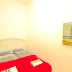 Mariahilfer Apartments